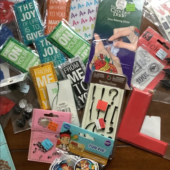 Michaels Crafts Bundle. NWT - Picture 4 of 11